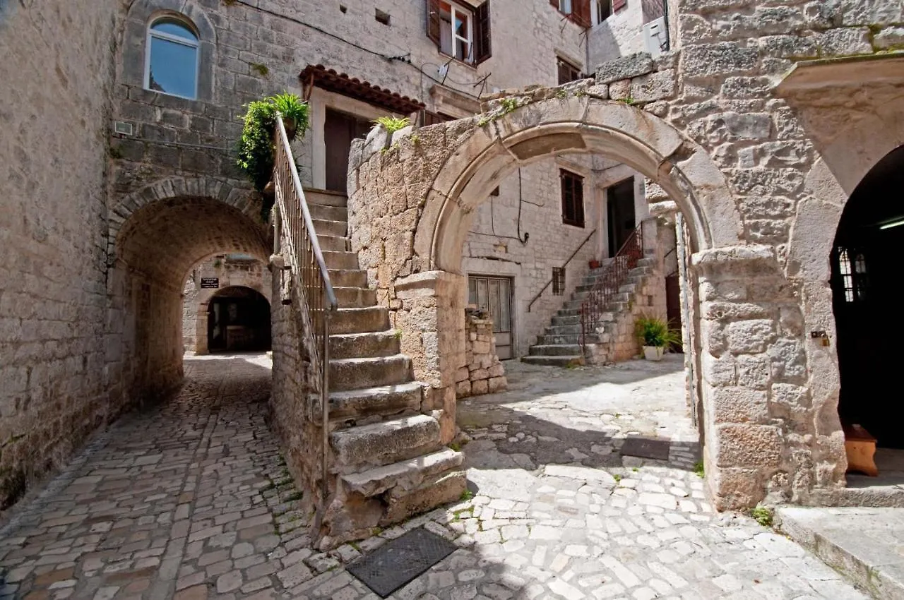 It Brand New Stylish Apartment Trogir