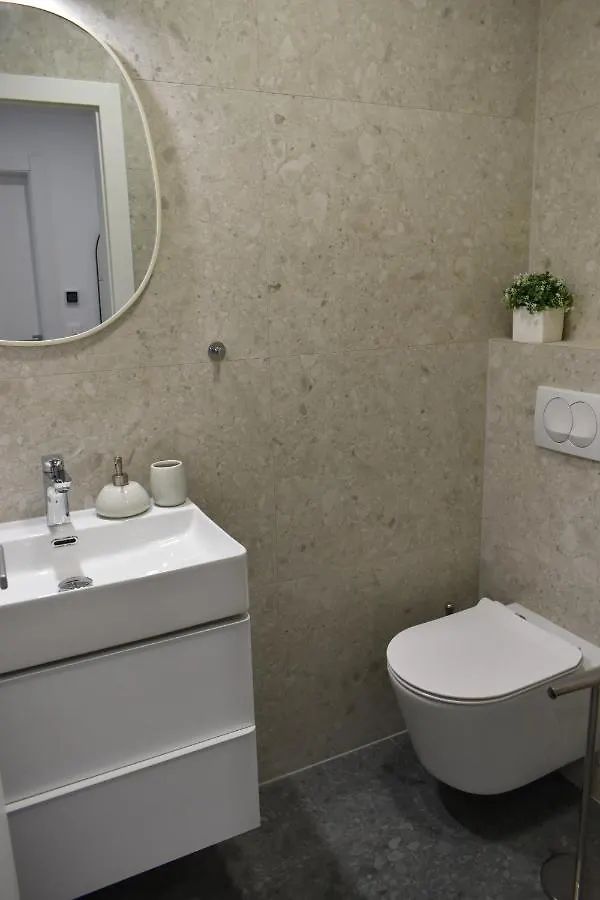It Brand New Stylish Apartment Trogir 0*,