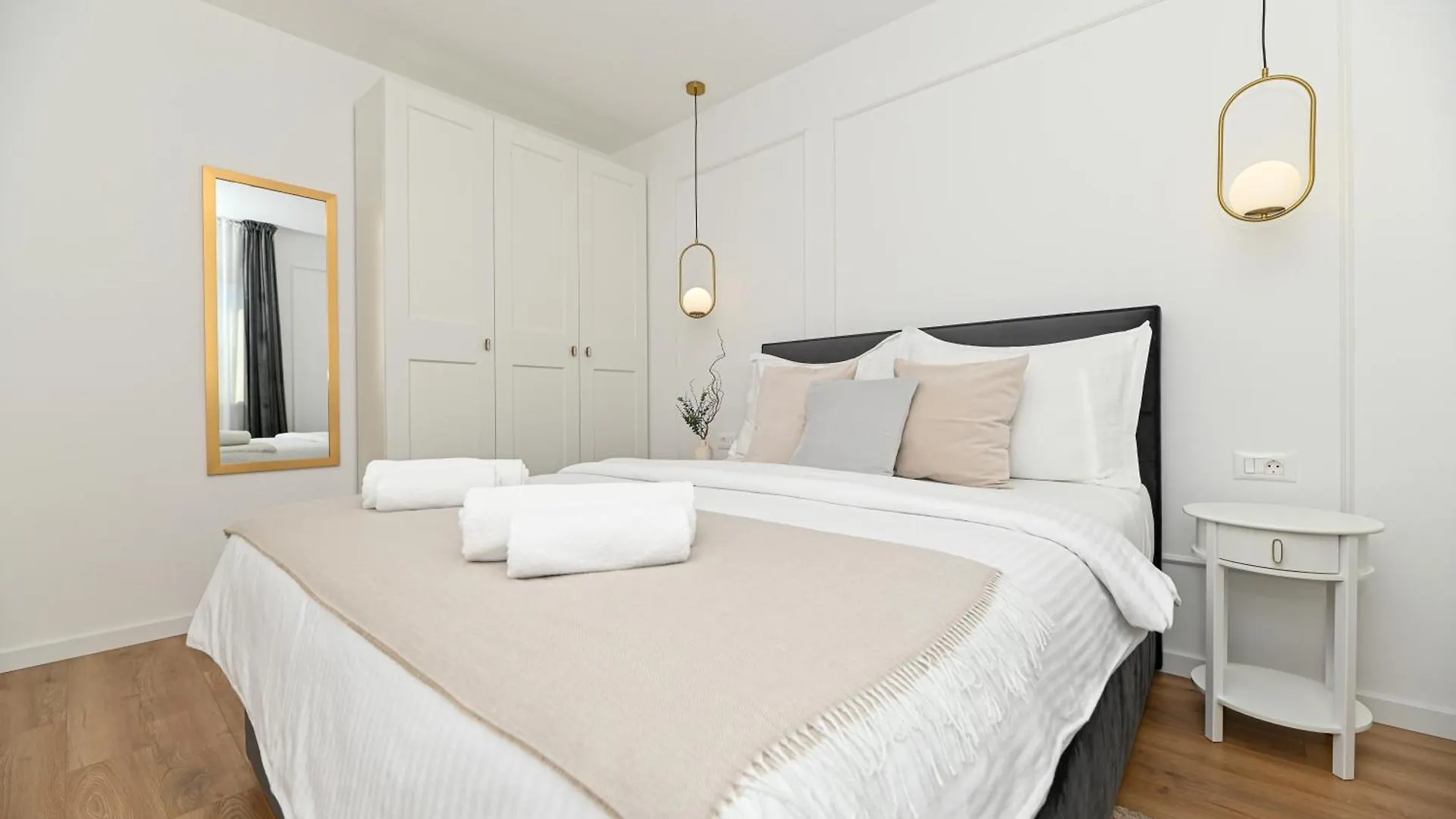 It Brand New Stylish Apartment Trogir