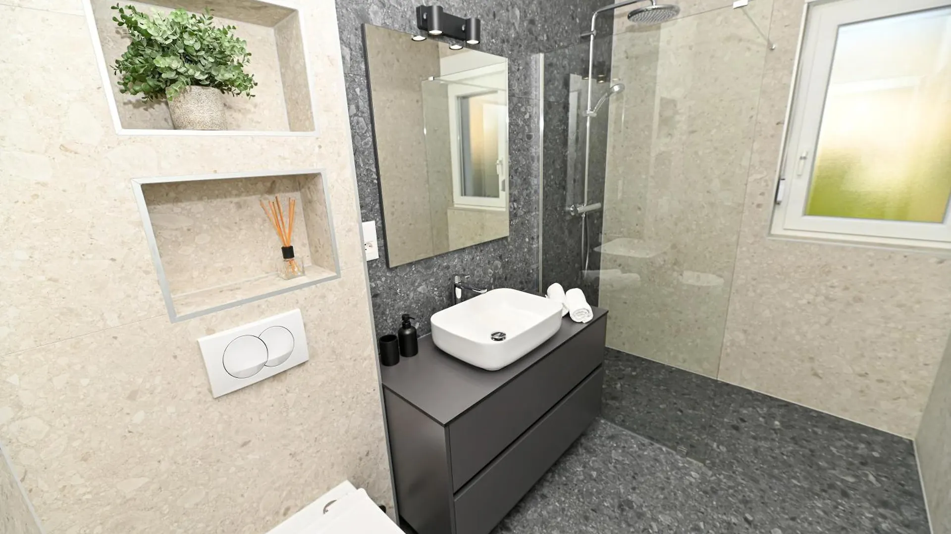It Brand New Stylish Apartment Trogir 0*,  Croatia