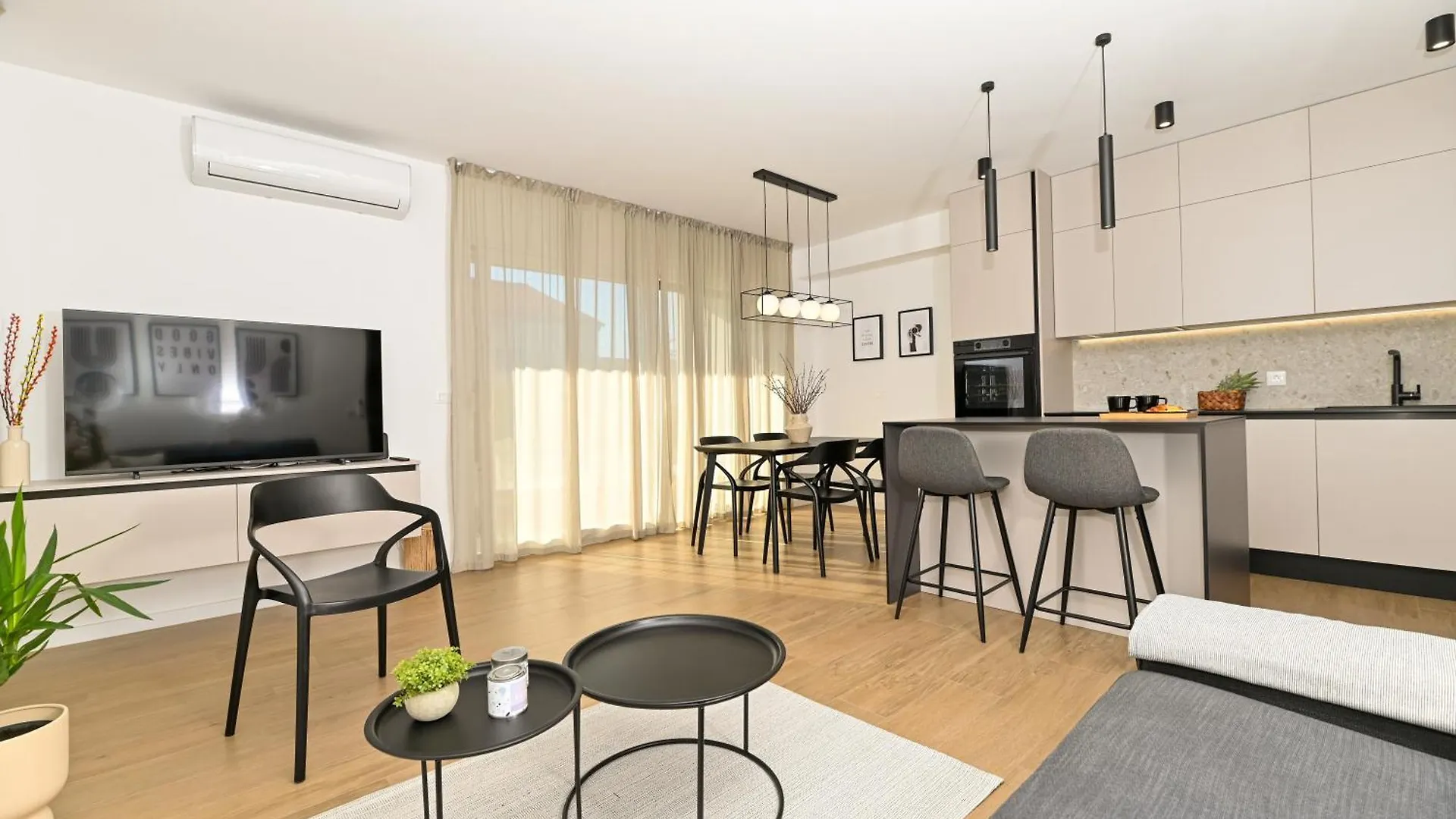 It Brand New Stylish Apartment Trogir
