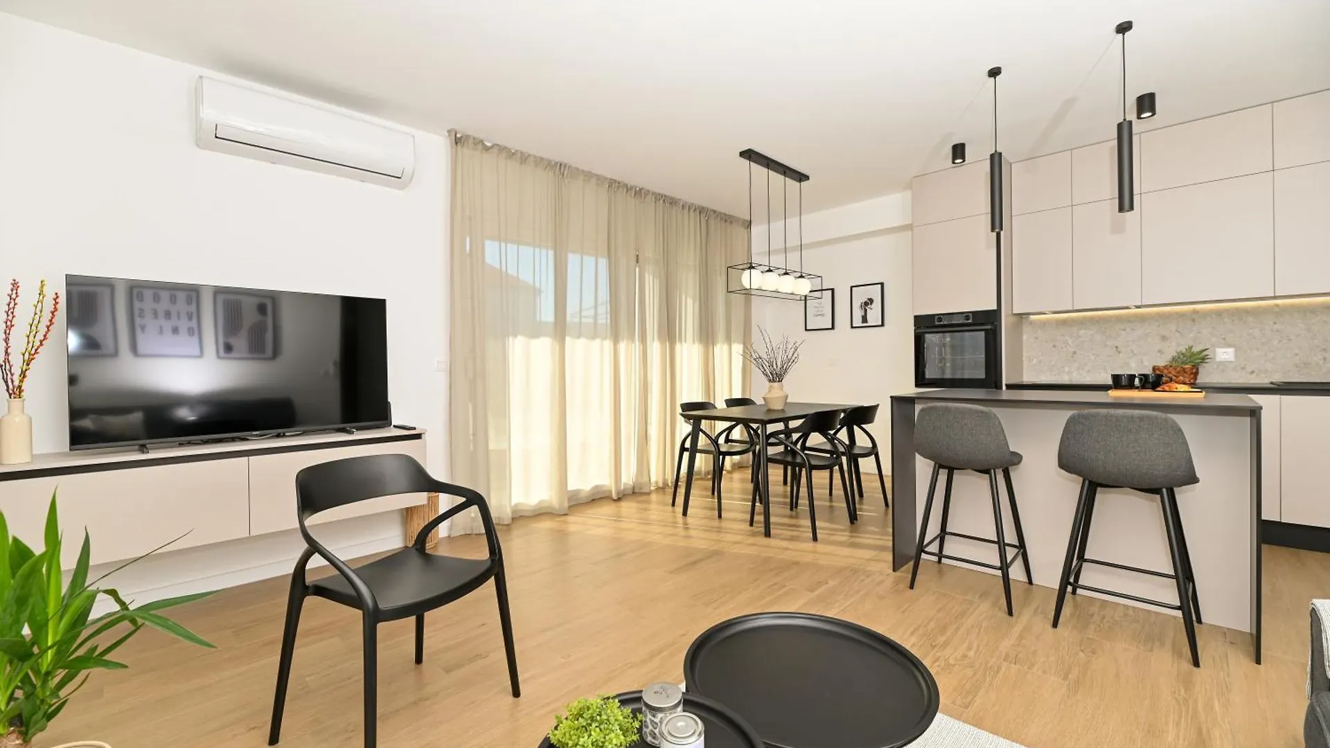 It Brand New Stylish Apartment Trogir