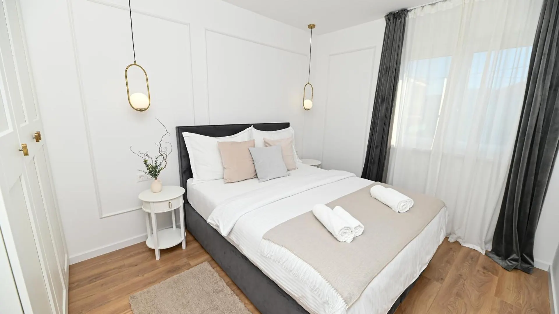 It Brand New Stylish Apartment Trogir
