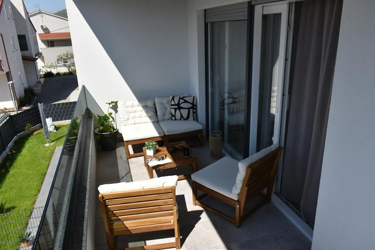 It Brand New Stylish Apartment Trogir Croatia
